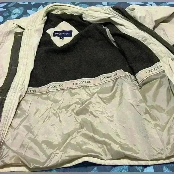 London Fog Coat S - Picture 2 of 2
